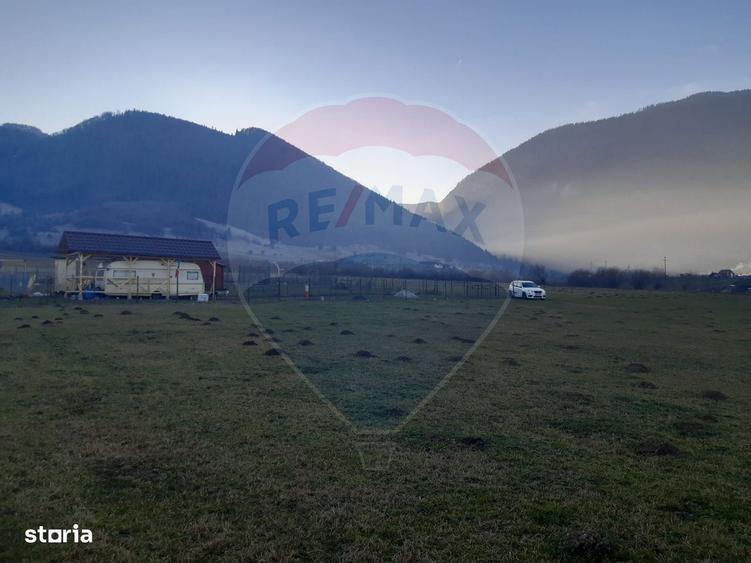 Teren 1,404mp Zarnesti / Strada FN - 4