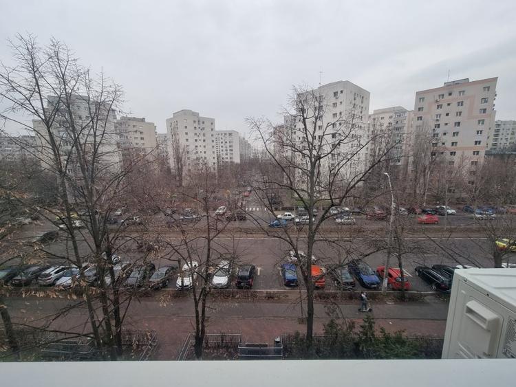 Apartament 3 camere metrou 1 Dec 1918 - 18