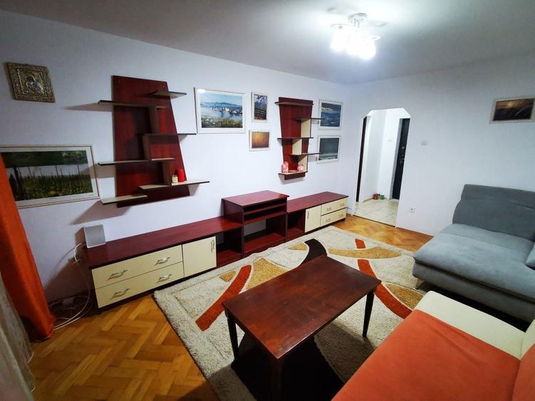 Vand apartament 2 camere - 10