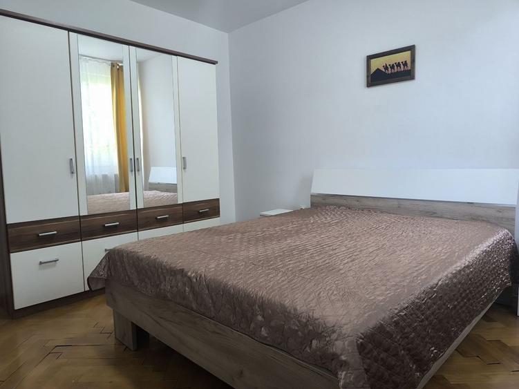 Apartament cu 3 camere in zona Semicentral ( Bodor Péter) - 1