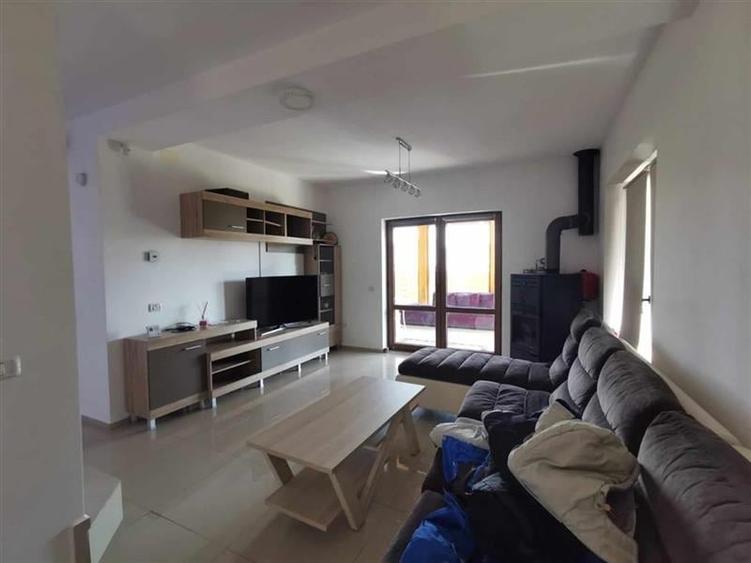 Casă GHIMBAV mobilată, utilată! ZERO% COMISION! - 2