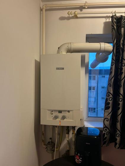 Inchiriez apartament 2 camere - 3