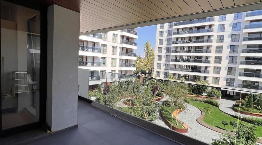 Apartament cu 2 camere decomandat în Pipera