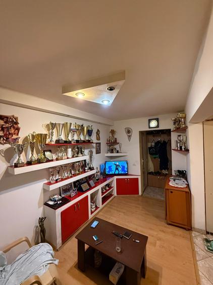 APARTAMENT 4 CAMERE - TOMIS NORD - 1