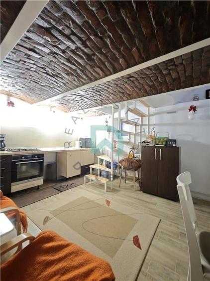 Casa 3 camere de vanzare,  Brasovul Vechi - 21