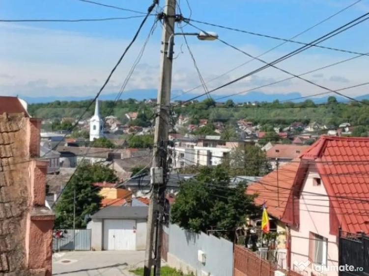 Casa de vanzare, cu 3 camere, 85 mp, 151 mp teren, zona cent - 1