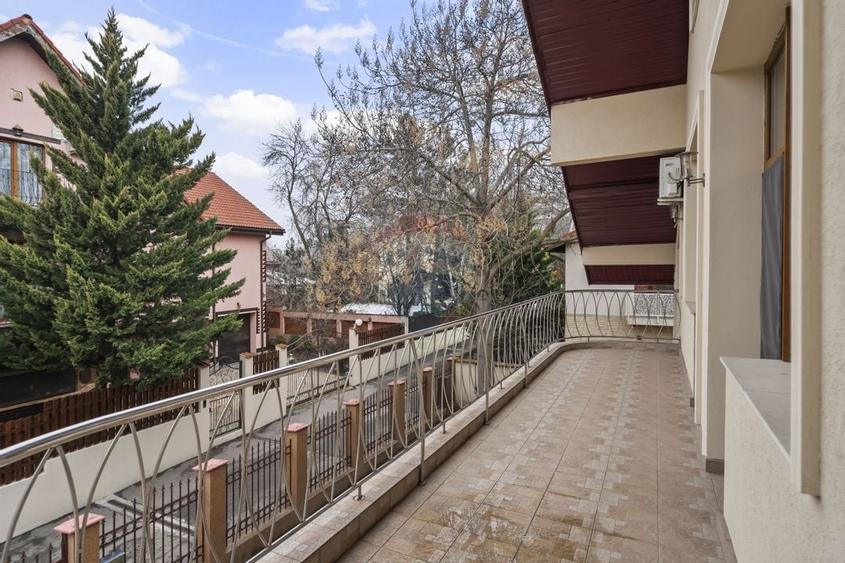 Casă / Vilă cu 6 camere de închiriat în zona Nord - 9