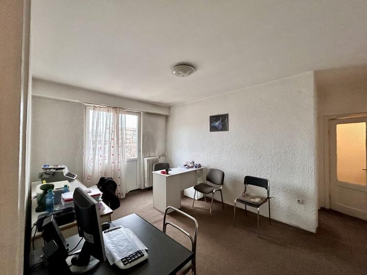 Apartament 2 camere, semidecomandat, Ultracentral, Ploiesti - 1