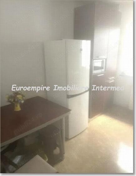 Vila de inchiriat zona FALEZA NORD - 7