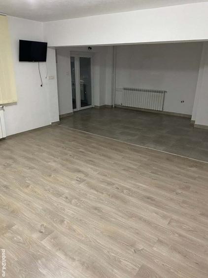 Vand inchiriez spatiu comercial 85 mp Calimanesti - 7