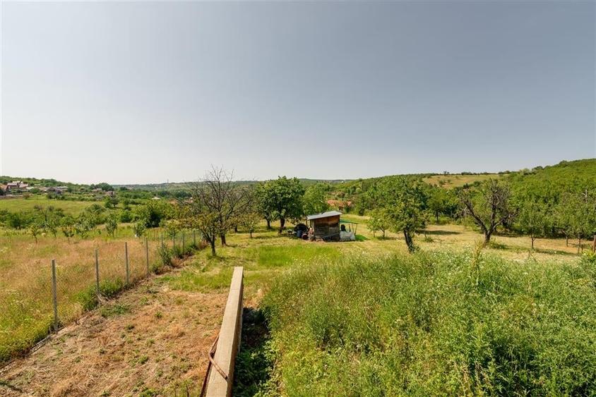 Casa cu living+3 camere cu panorama si teren mare pe Sofiei - 28