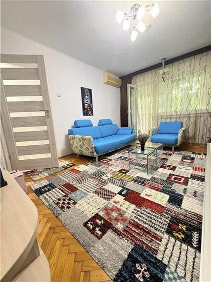 Apartament 3 Camere Decomandat cu Loc de Parcare și Boxa Tomis Nord - 2