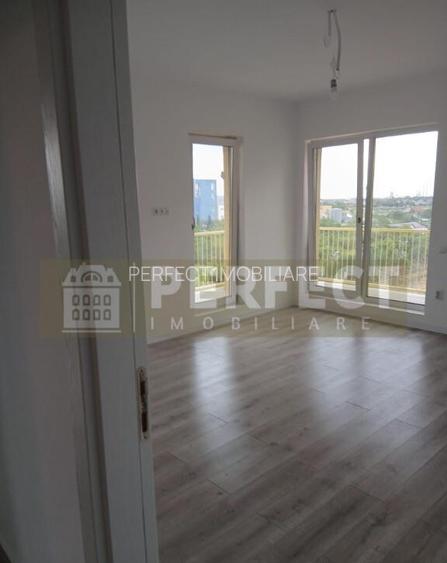 Apartament !!NOU!! 3 camere etaj 6/8 PRET 82000 euro Apartament !!NOU!! 3 camere etaj 6/8 PRET 82000 euro