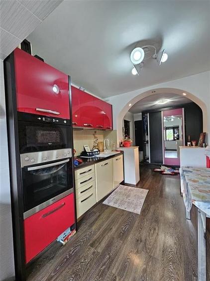 IN EXVLUSIVITATE APARTAMENT 2 CAMERE PARTER DE VANZARE IN ONESTI - 7