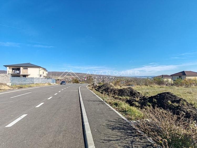 TEREN cu PUZ  | 529 MP| UTILITATI| zona  str .Odobesti - 1