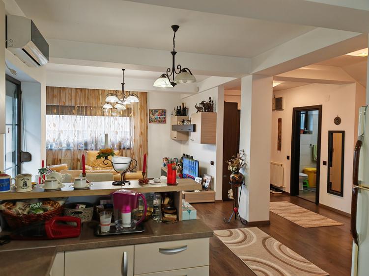 VANZARE CASA VILA TIP DUPLEX - 3