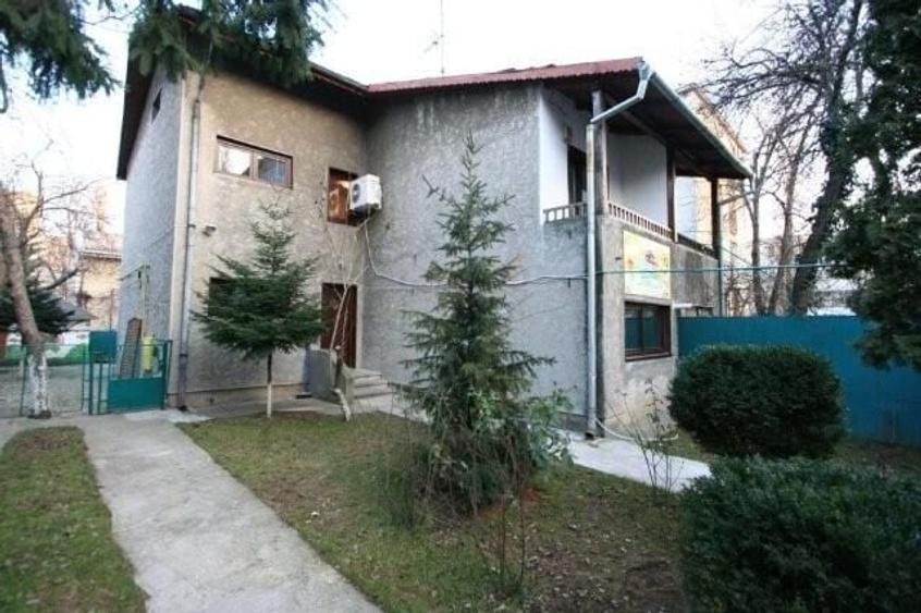 Floreasca, Compozitori, vila P+1E, 5 camere, curte libera 250 mp, birou/firma, - 1