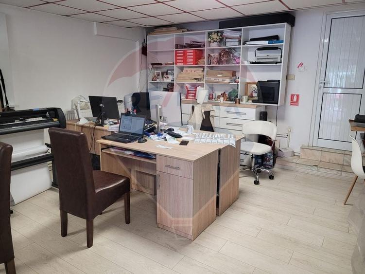 VILĂ MIXTĂ DE VÂNZARE – STRADA 1 DECEMBRIE 1918 - 9