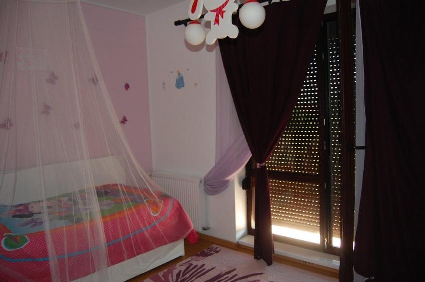 Snagov, vila de inchiriat/vanzare deschidere lac, piscina, 5 camere, garaj - 10