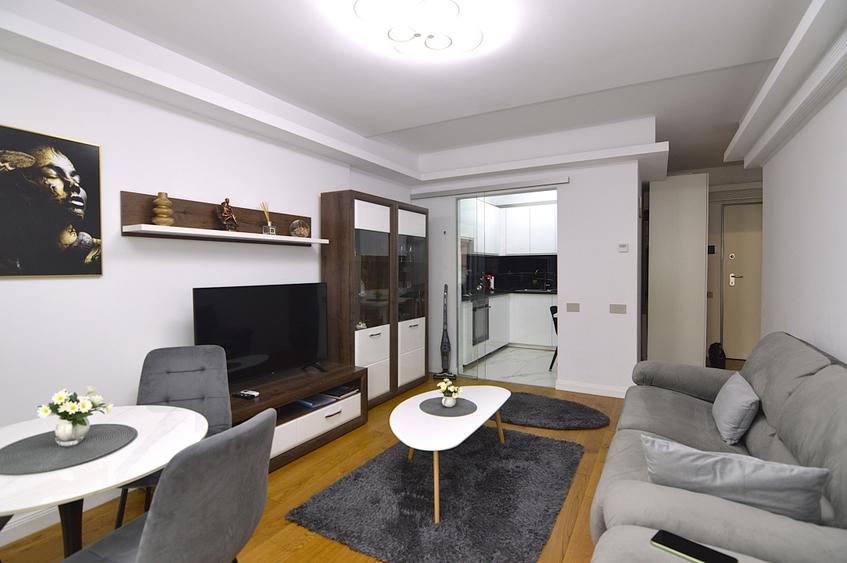 Apartament cu 2 camere decomandat, mobilat în Unirii