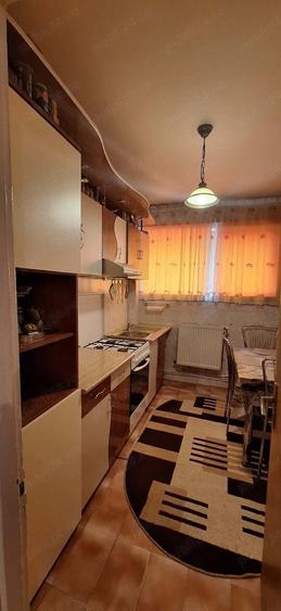 Apartament 2 camere + spatiu depozitare + loc de parcare Central Tg Jiu - 10