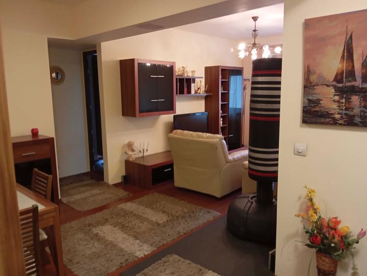 Vand apartament 2 camere, Complex Jupiter Sectorul 4 - 8