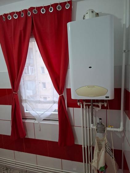 Garsoniera etaj 2 in zona Peco Milea - 4