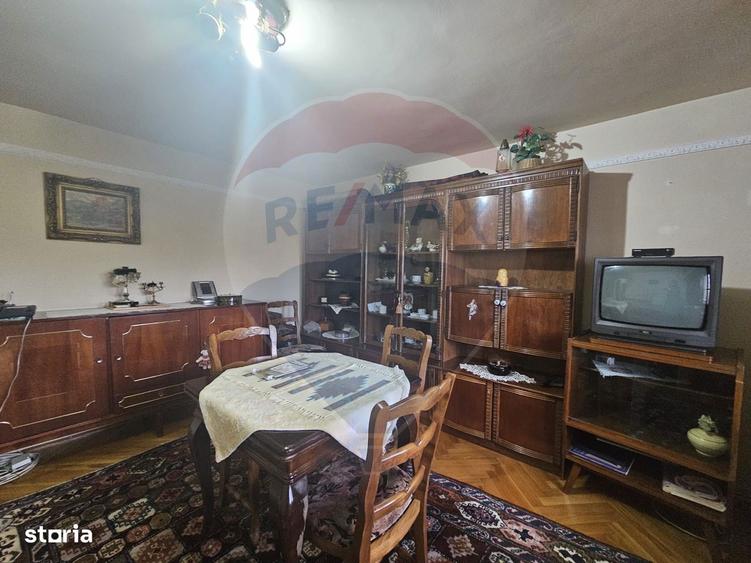 Apartament de vanzare - 1