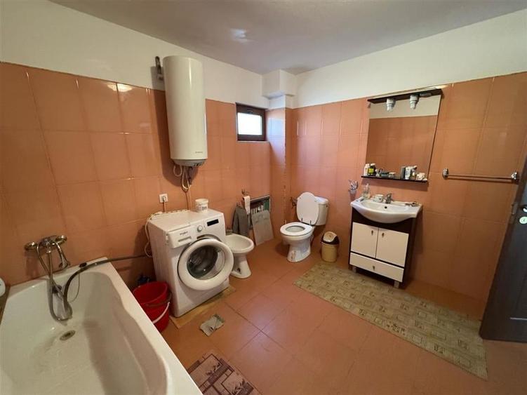 Casa pe structura metalica de vanzare in Focsani str Zabala 1C - 19