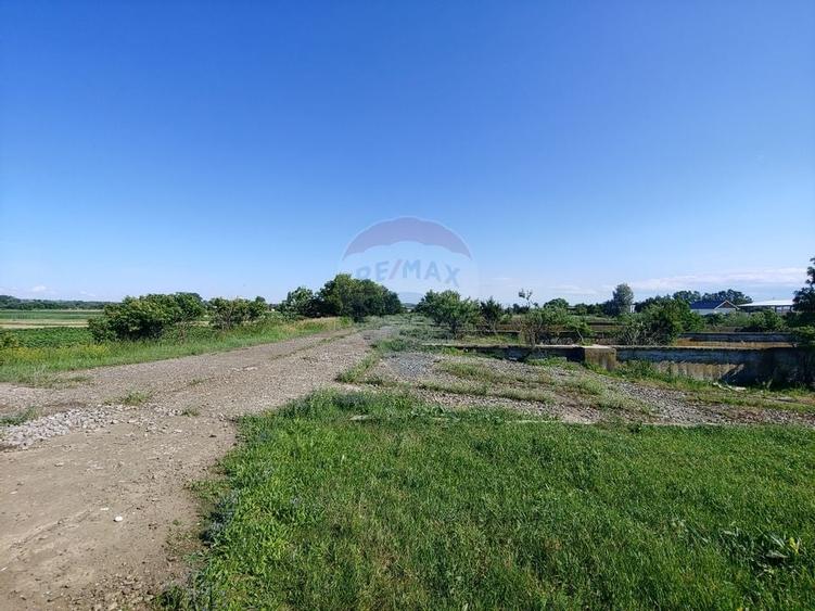 Spatiu industrial de 480mp+teren de 15069mp in Dornesti, Suceava - 19