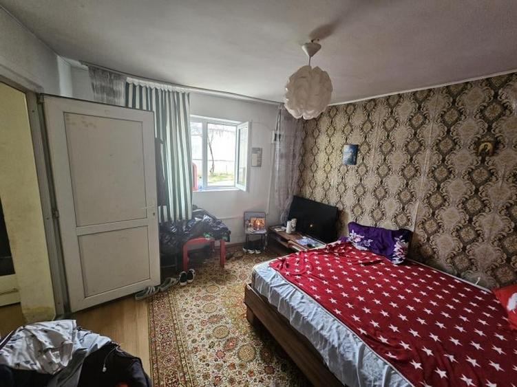 Giulesti SECTOR 1 Teren 254mp 4Cam+Hol+Baie+Buc Casa Modesta 1965 - 6