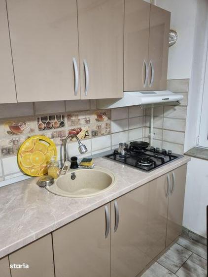 Vand apartament 3 camere E 14 et 4/4 - 4
