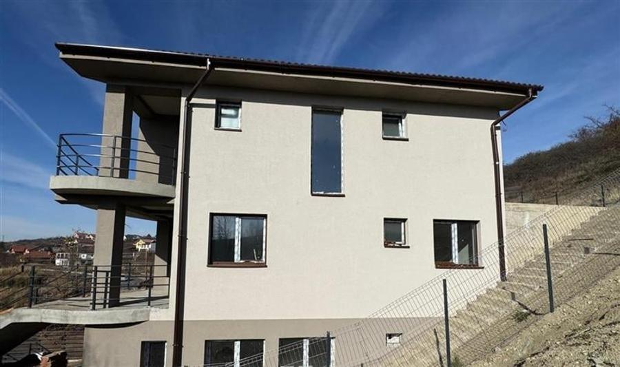 Casa Individuala Demisol+Parter+Etaj situata in Chinteni! - 4