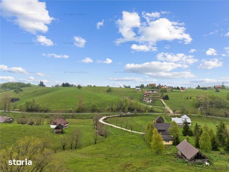 Teren de 1355 mp, în Fundata