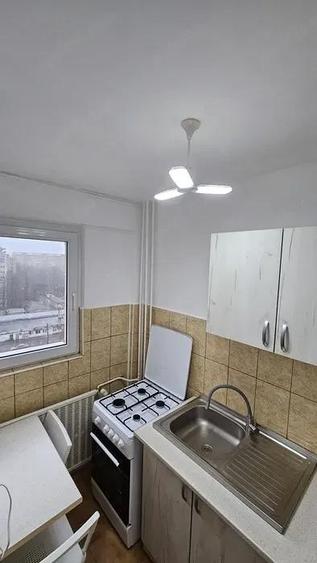 garsoniera titan-piata minis-metrou 8 minute-modern - 4