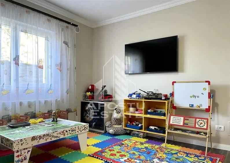 Casa central Dumbravita - 14