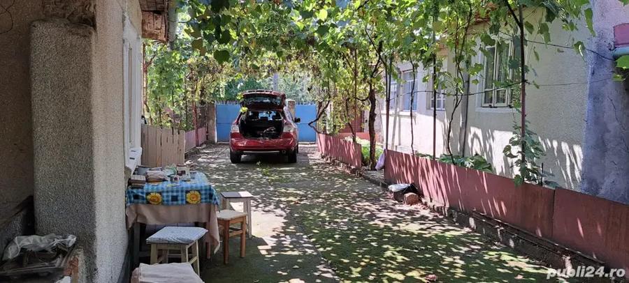 Casa de vanzare, comuna Cujmir, Mehedin?i, beci, fantana, gradina, 686 mp total - 1