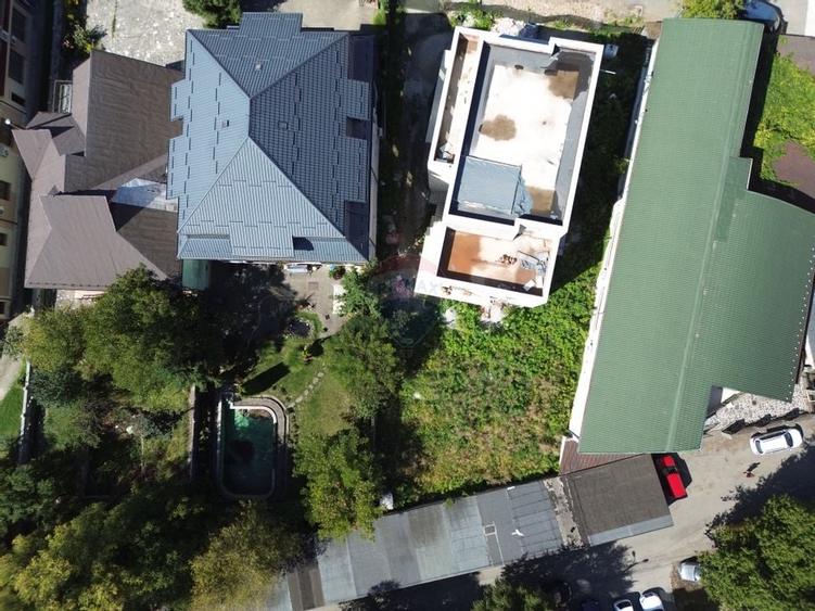 Spațiu / birouri în suprafață de 1200 / 1300 mp teren Central BM - 18