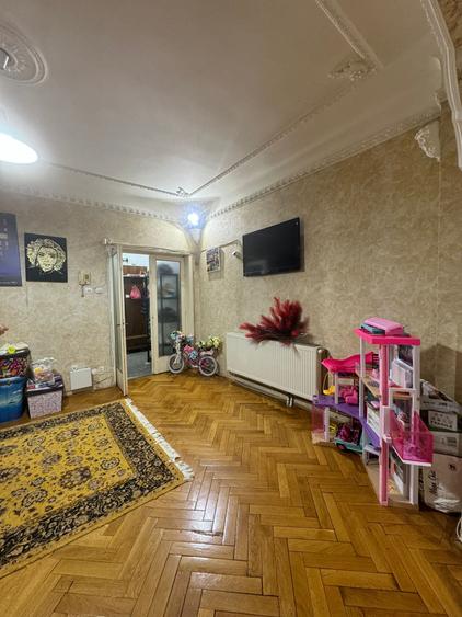 Calea Victoriei-Magheru, 5 camere de vanzare, 176 mp, etajul 1/5, fara risc - 1