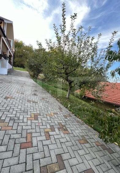 Casa de Vanzare, la podul jelnei ,cca 220mp. - 17