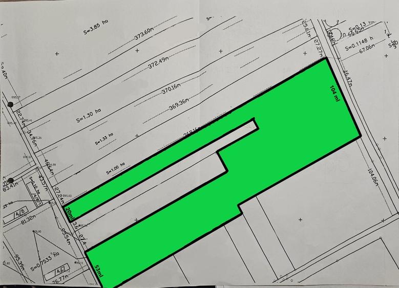 Teren Construcții intravilan de 31500 mp, în Odăi