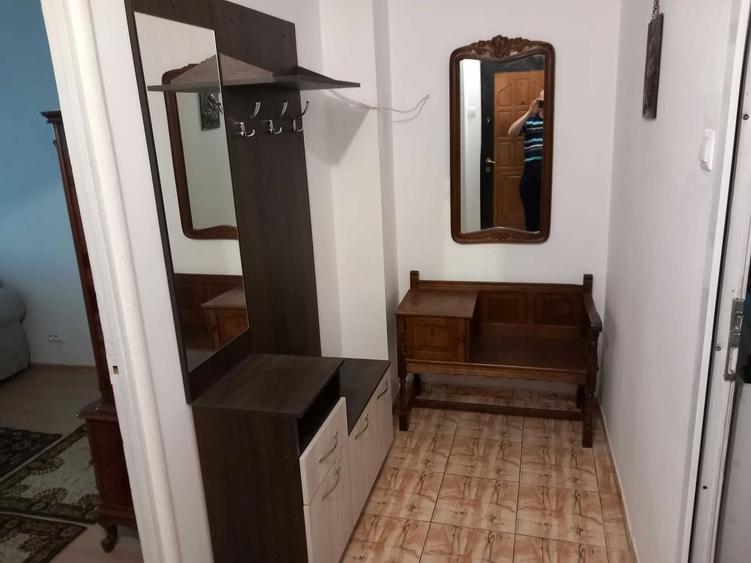 Apartament cu 3 camere decomandat în Ultracentral