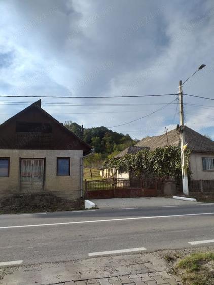 Casă cu 2 camere în Gârdani