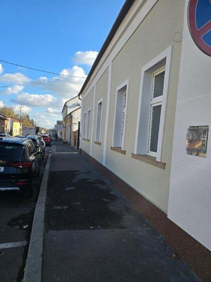 Spațiu comercial, de 50 mp, în Central