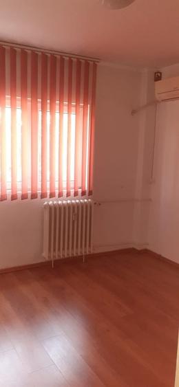 Apartament cu 2 camere decomandat în Turda