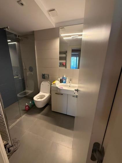 Apartament cu 2 camere semidecomandat în Herăstrău