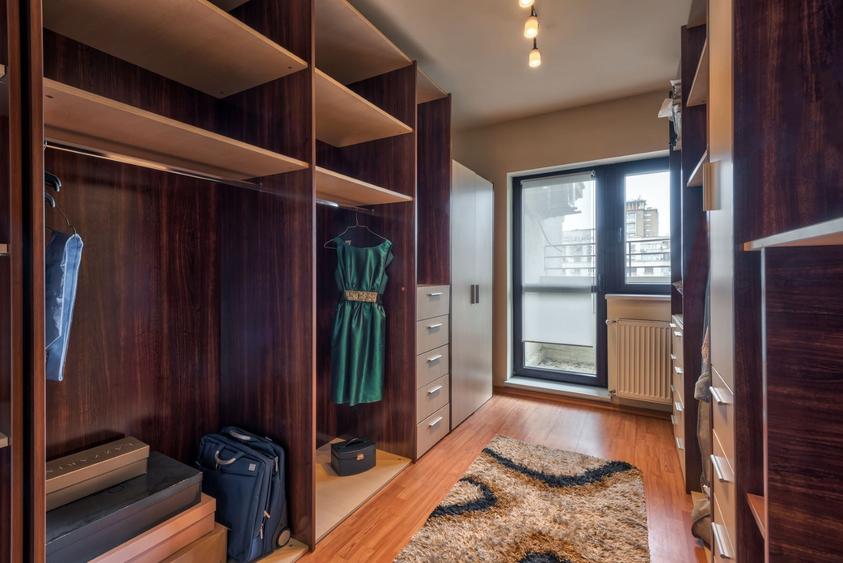 Apartament cu 4 camere decomandat în Unirii