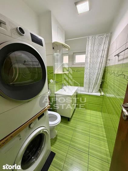Apartament cu 3 camere, mobilat în Girocului