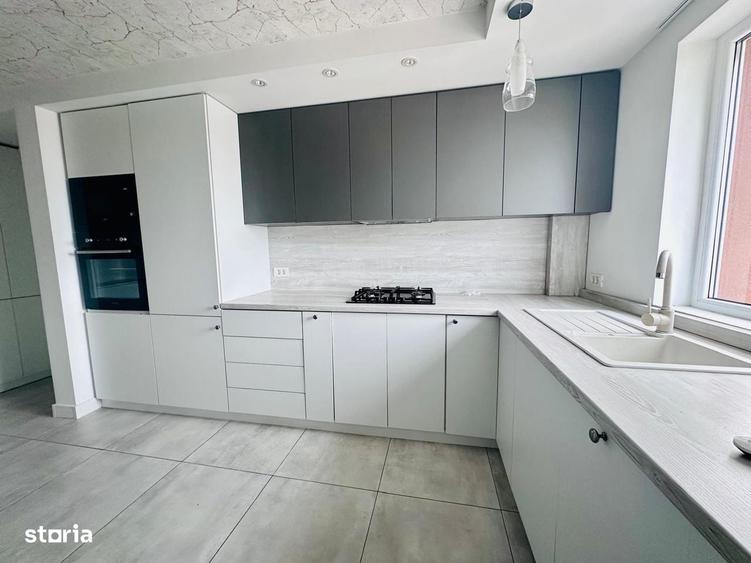 Apartament cu 3 camere în Central
