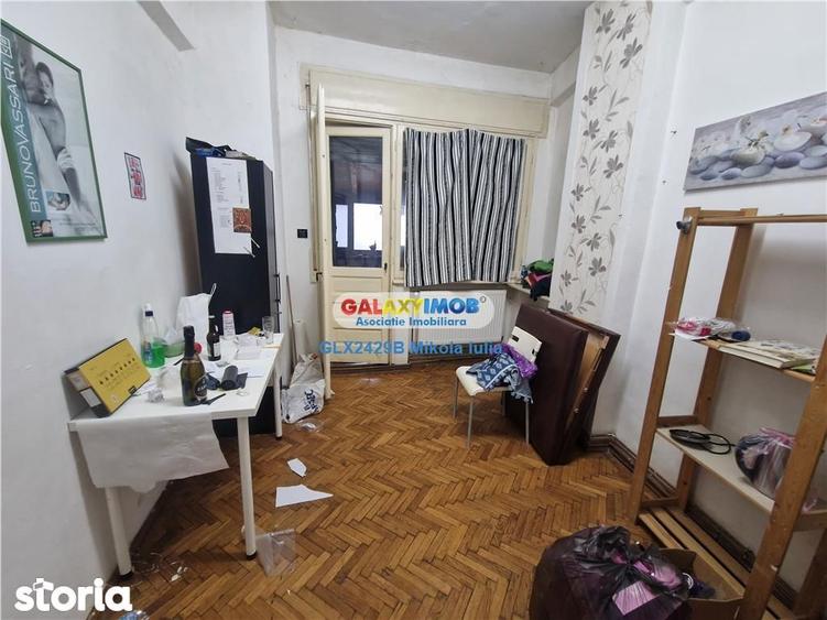 Apartament cu 2 camere în Victoriei